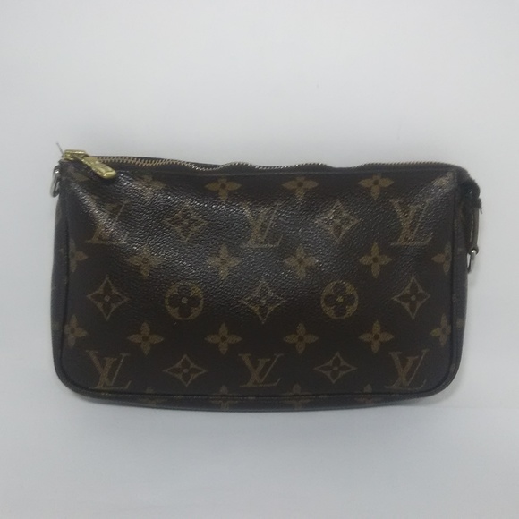 Louis Vuitton Handbags - Louis Vuitton Monogram Canvas Pouchette Bag